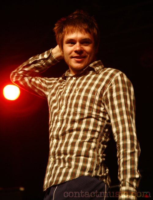 entershikari02_wenn1623351.jpg